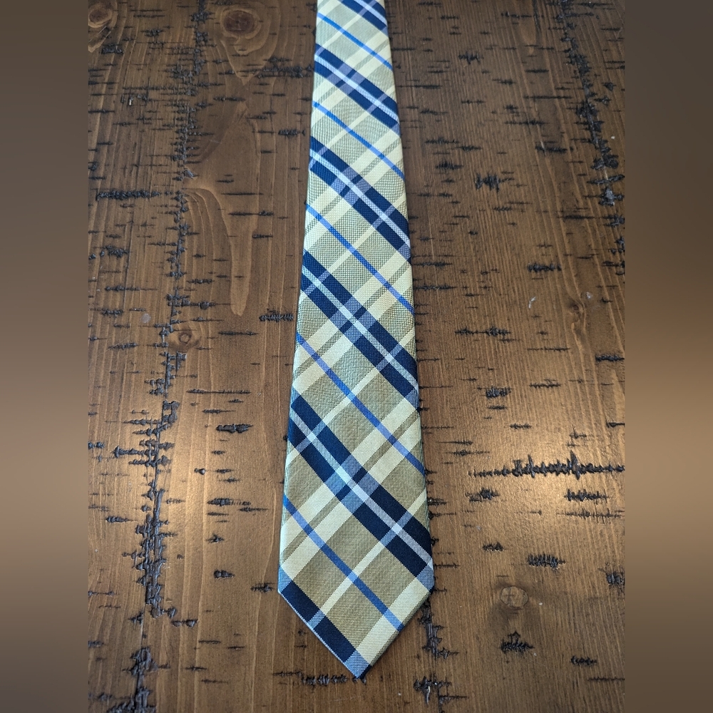 Chaps 100% silk plaid tie
